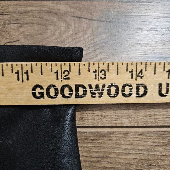 Spanx Black Leggings Faux Leather Pull On High Rise Skinny Stretch Goth Witchy M - Picture 8 of 13